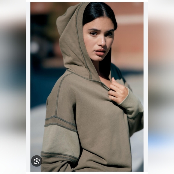 Anthropologie Daily Practice Boxy Pullover Sweatshirt Hoodie - Picture 8 of 8